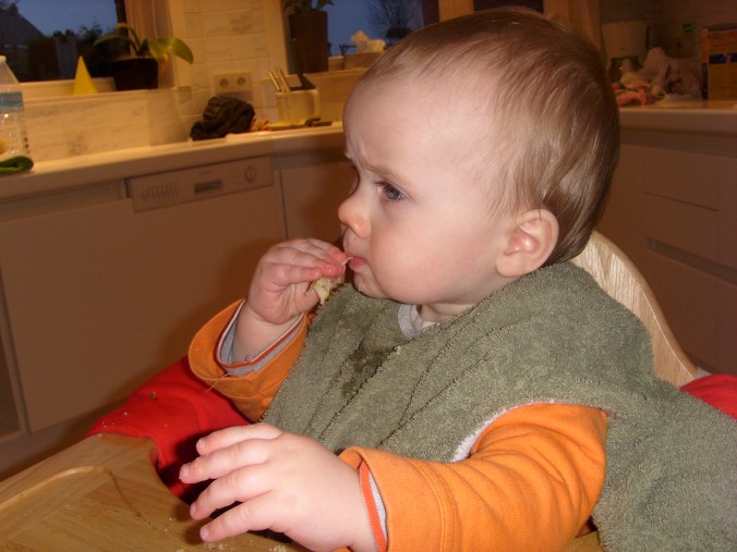 Pannenkoeken smullen. Gebakken door de mama, jawel!